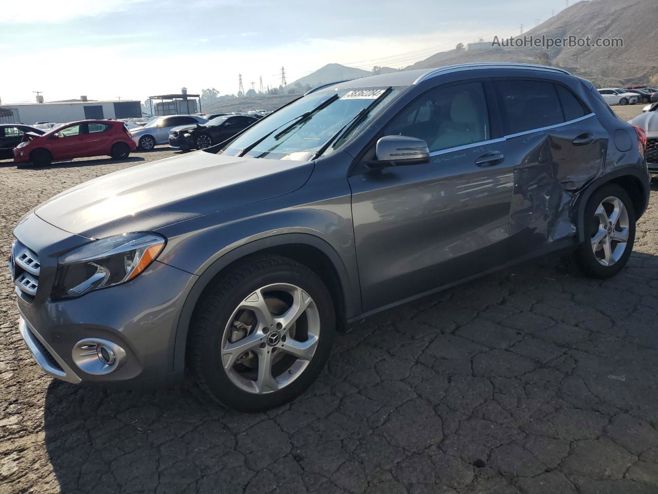 2019 Mercedes-benz Gla 250 Gray vin: WDCTG4EB3KJ550536