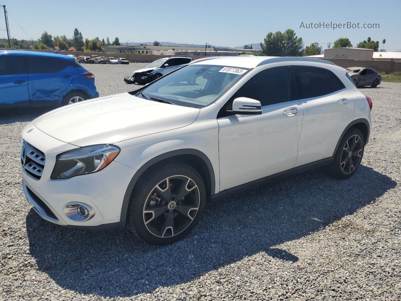 2019 Mercedes-benz Gla 250 White vin: WDCTG4EB3KU013857