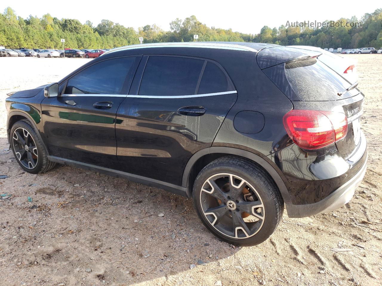 2019 Mercedes-benz Gla 250 Black vin: WDCTG4EB4KJ569628