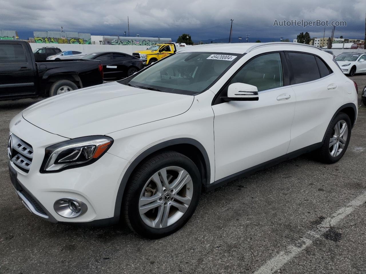 2019 Mercedes-benz Gla 250 Белый vin: WDCTG4EB4KU003547