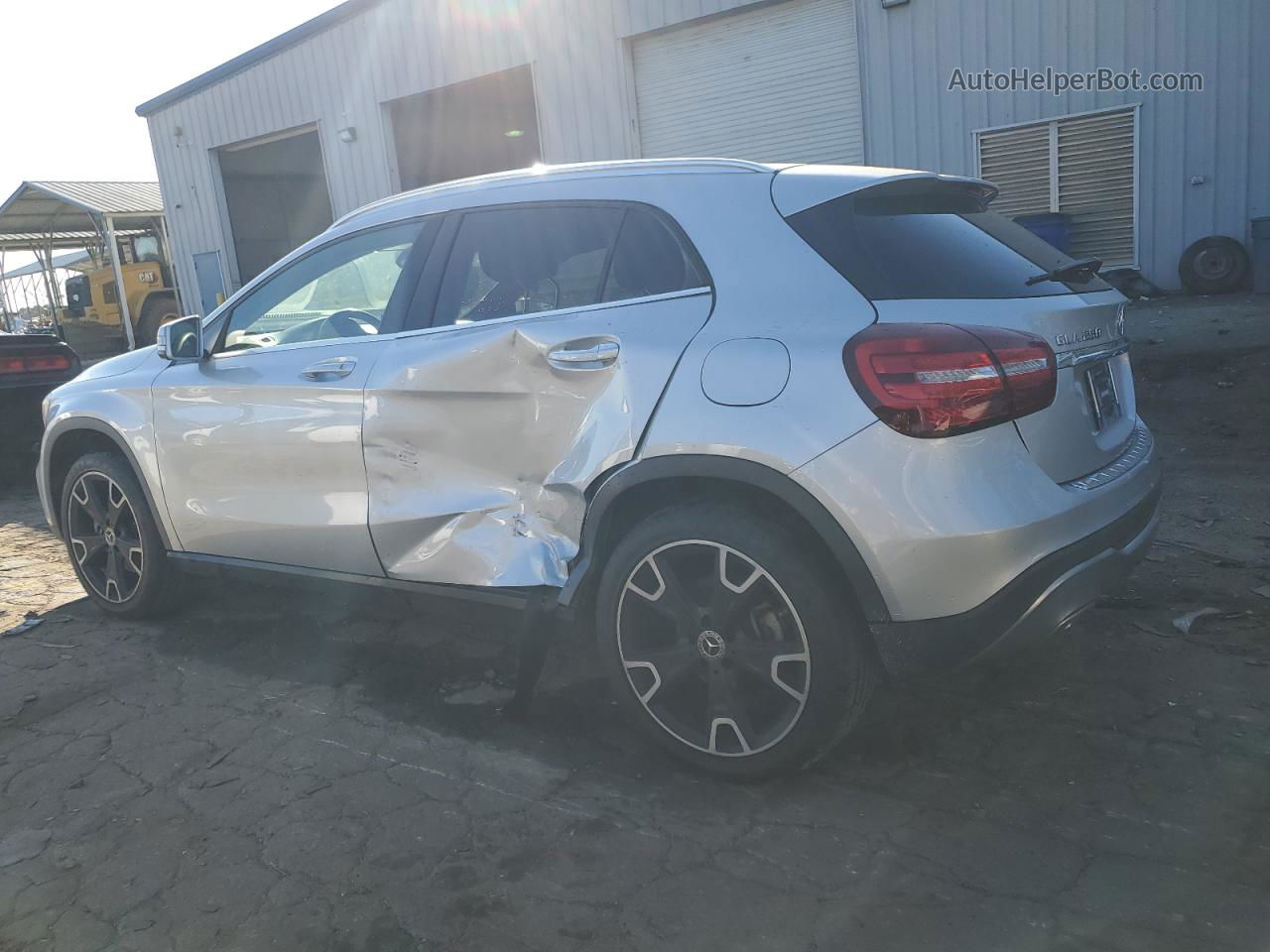 2019 Mercedes-benz Gla 250 Silver vin: WDCTG4EB4KU003855