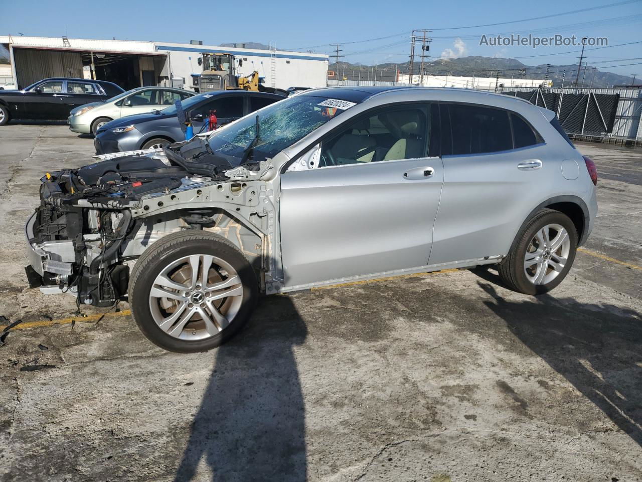 2019 Mercedes-benz Gla 250 Silver vin: WDCTG4EB4KU014046