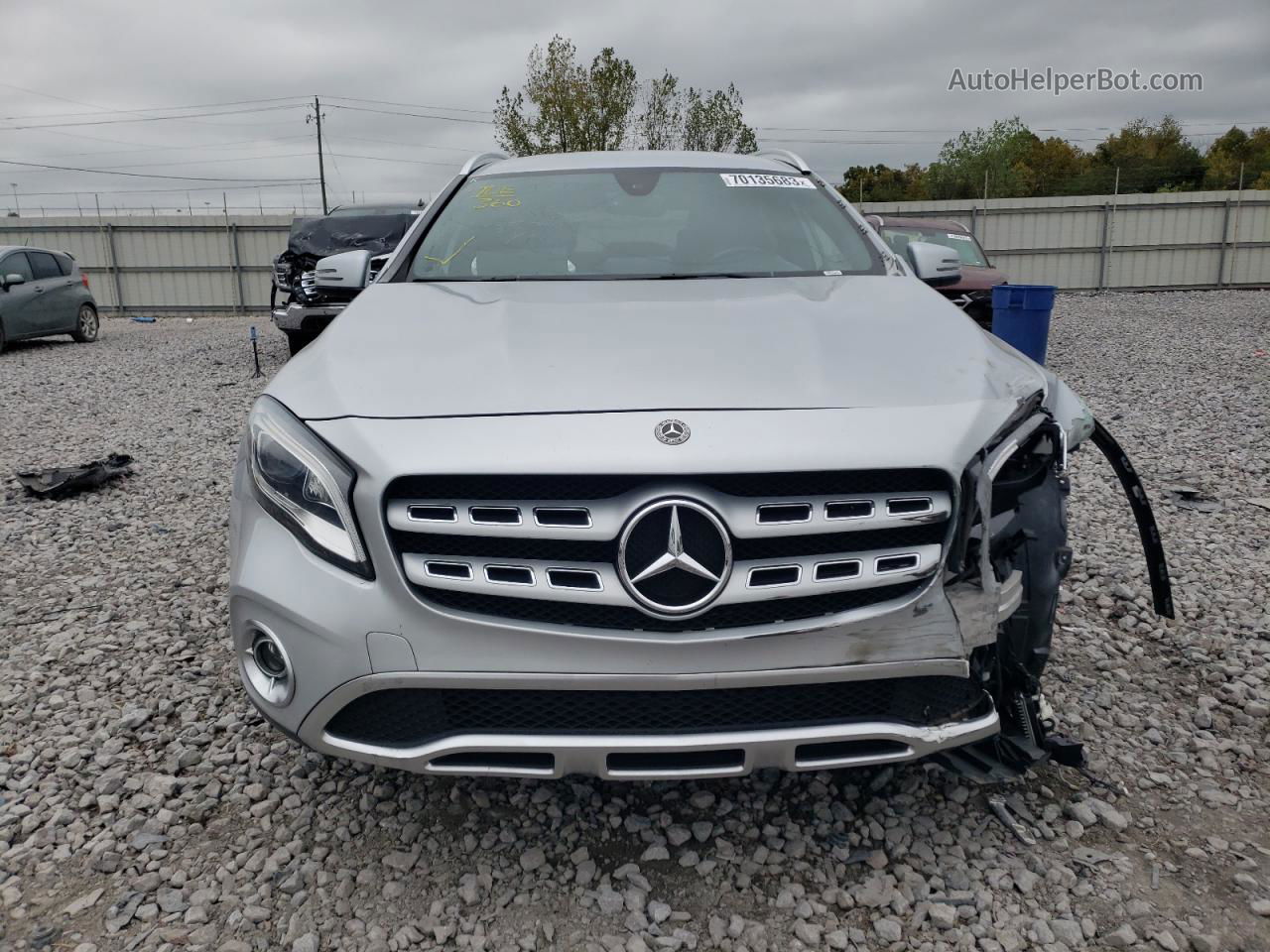 2019 Mercedes-benz Gla 250 Серебряный vin: WDCTG4EB5KJ549761