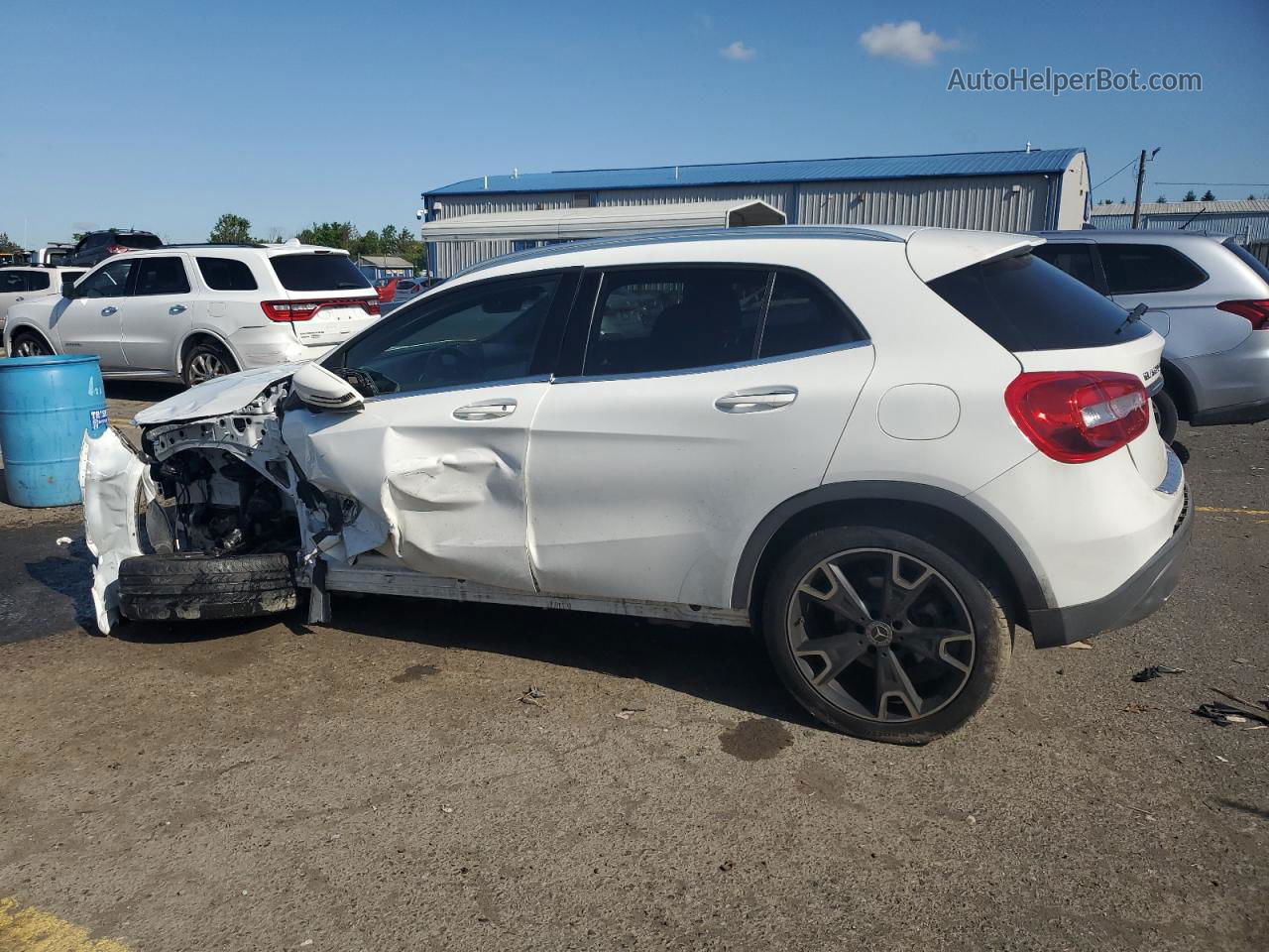 2019 Mercedes-benz Gla 250 White vin: WDCTG4EB5KJ551526