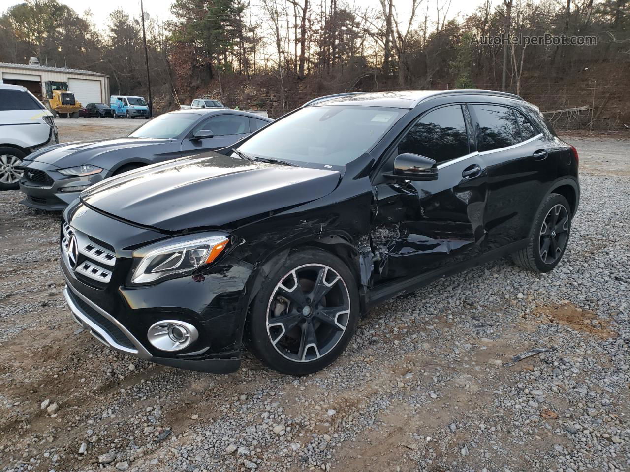 2019 Mercedes-benz Gla 250 Black vin: WDCTG4EB5KU001354