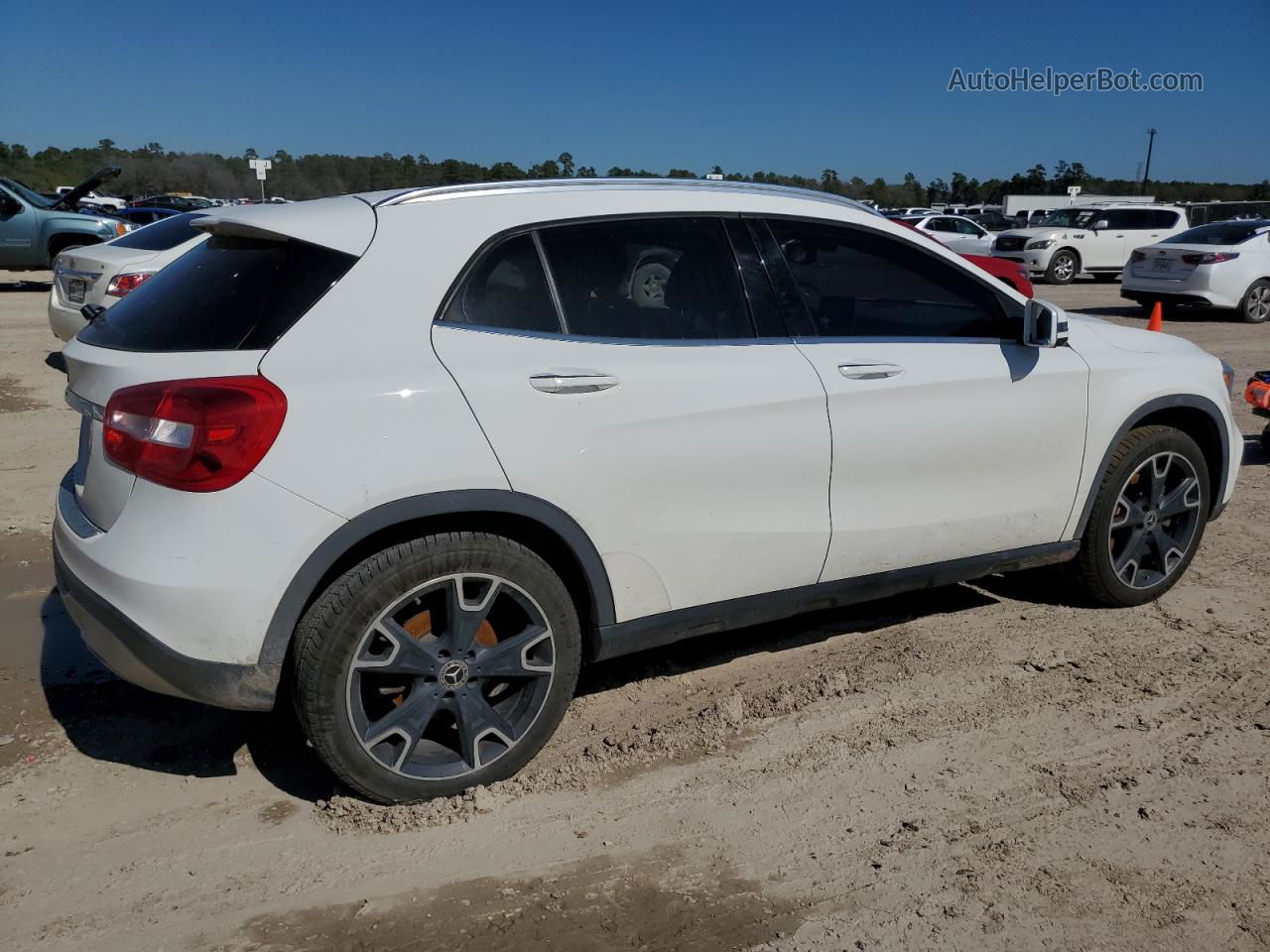 2019 Mercedes-benz Gla 250 Белый vin: WDCTG4EB5KU005405