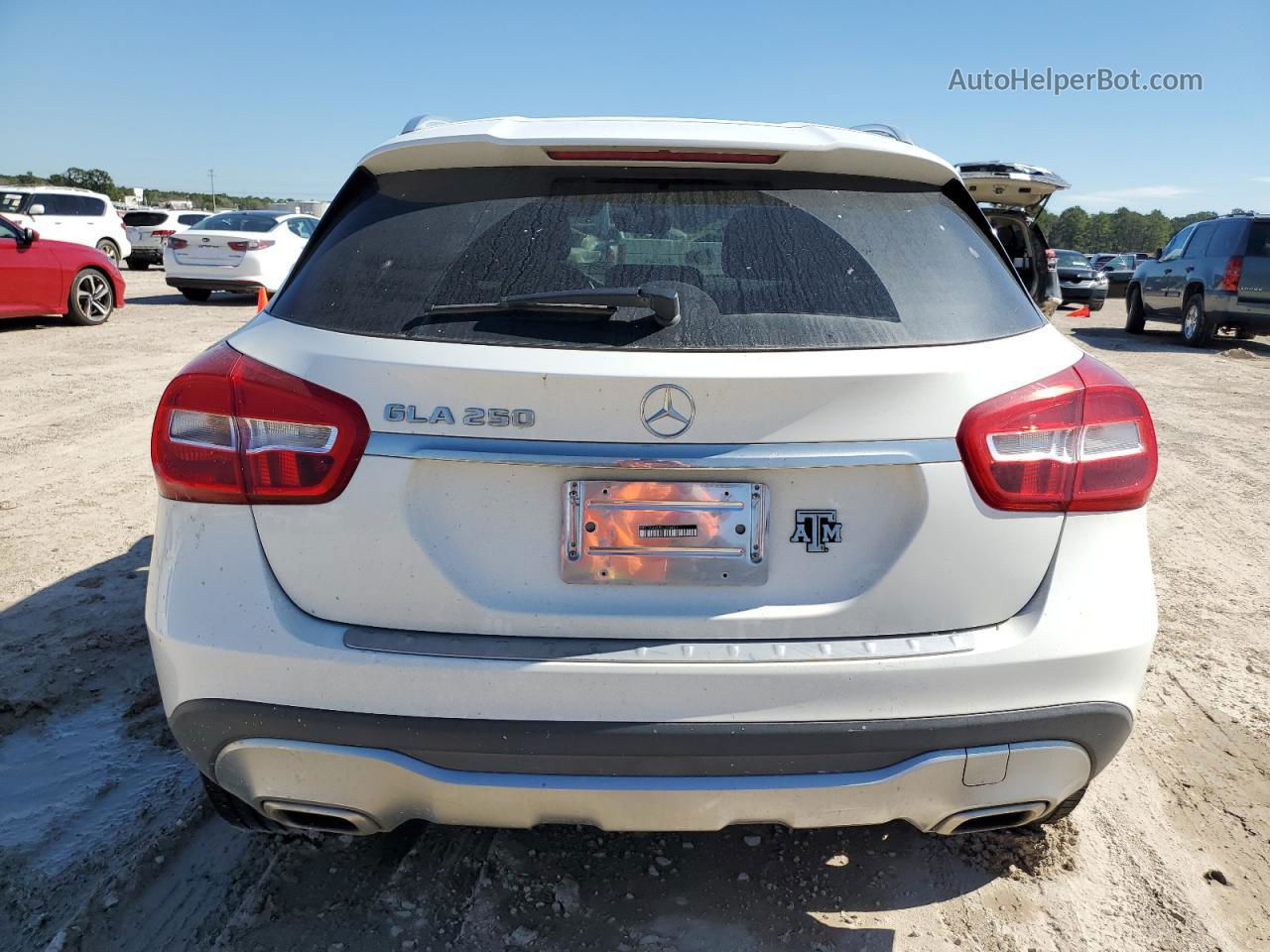 2019 Mercedes-benz Gla 250 White vin: WDCTG4EB5KU005405