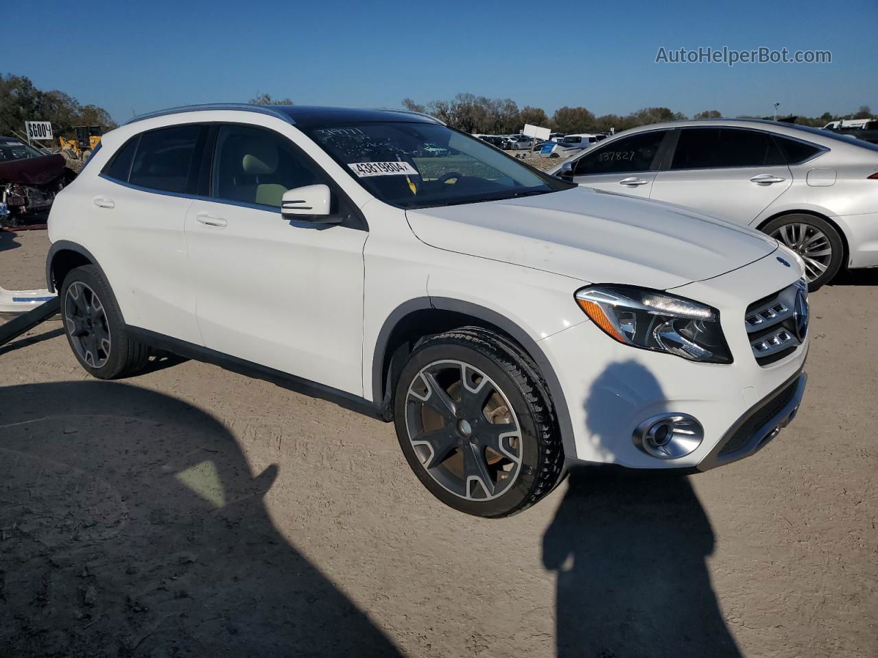 2019 Mercedes-benz Gla 250 White vin: WDCTG4EB6KJ586012