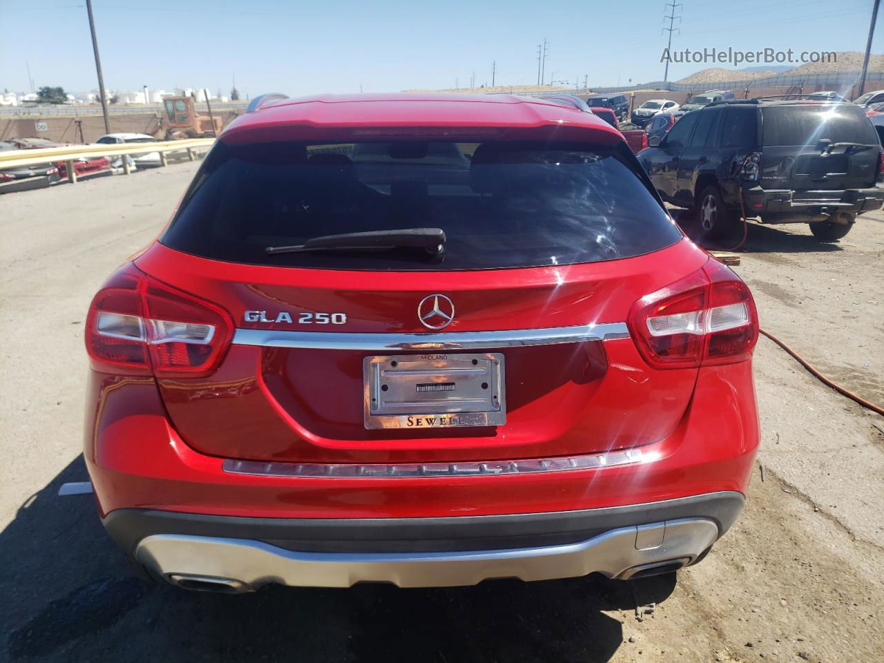 2019 Mercedes-benz Gla 250 Red vin: WDCTG4EB6KU017255