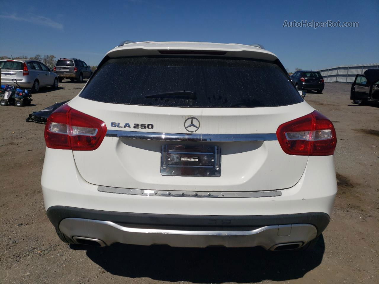 2019 Mercedes-benz Gla 250 White vin: WDCTG4EB7KU008886