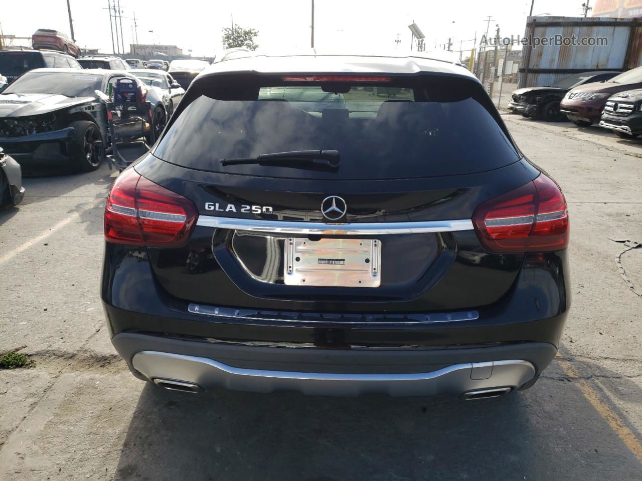 2019 Mercedes-benz Gla 250 Black vin: WDCTG4EB8KJ552203