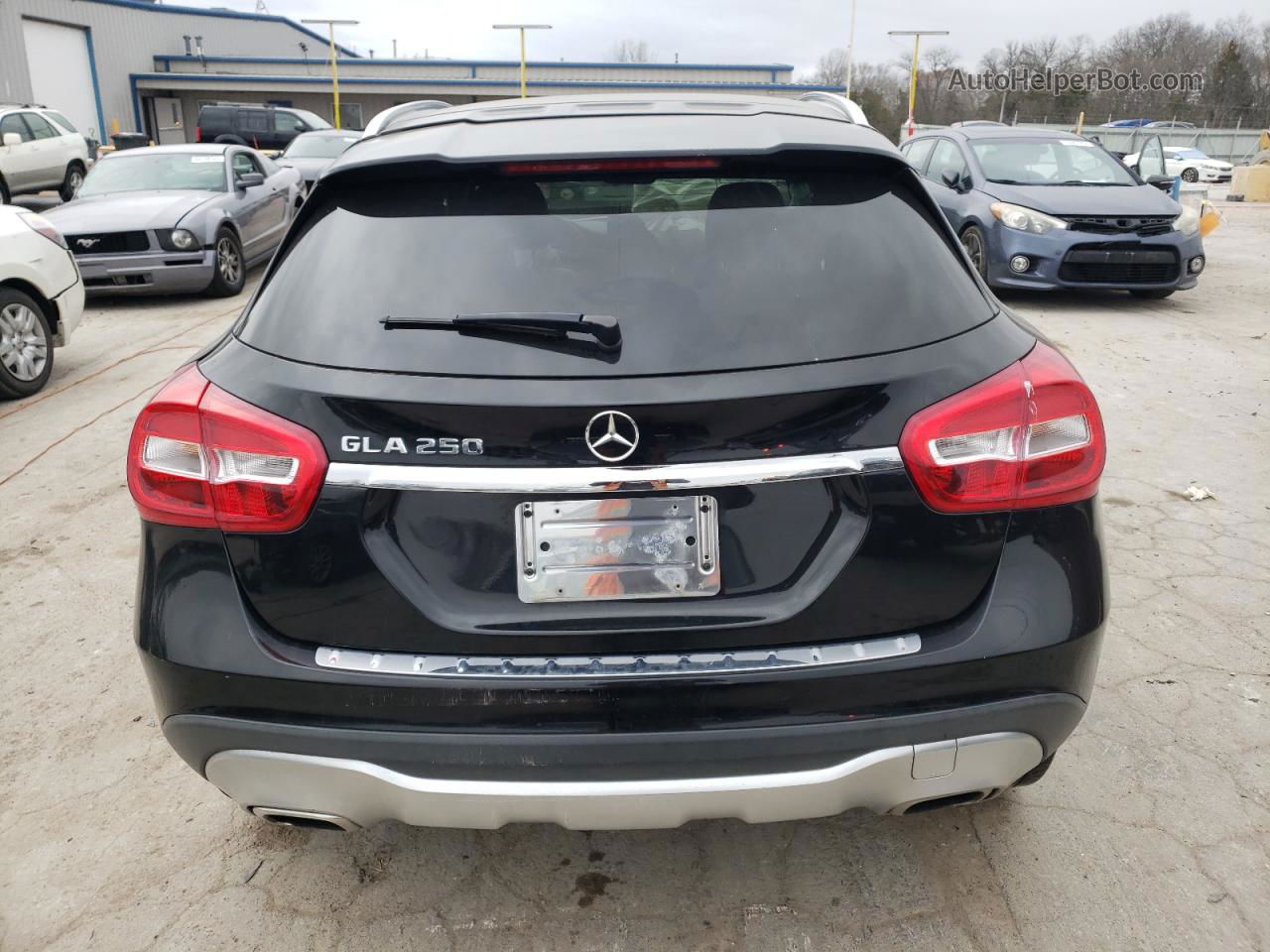 2019 Mercedes-benz Gla 250 Black vin: WDCTG4EB8KJ580020