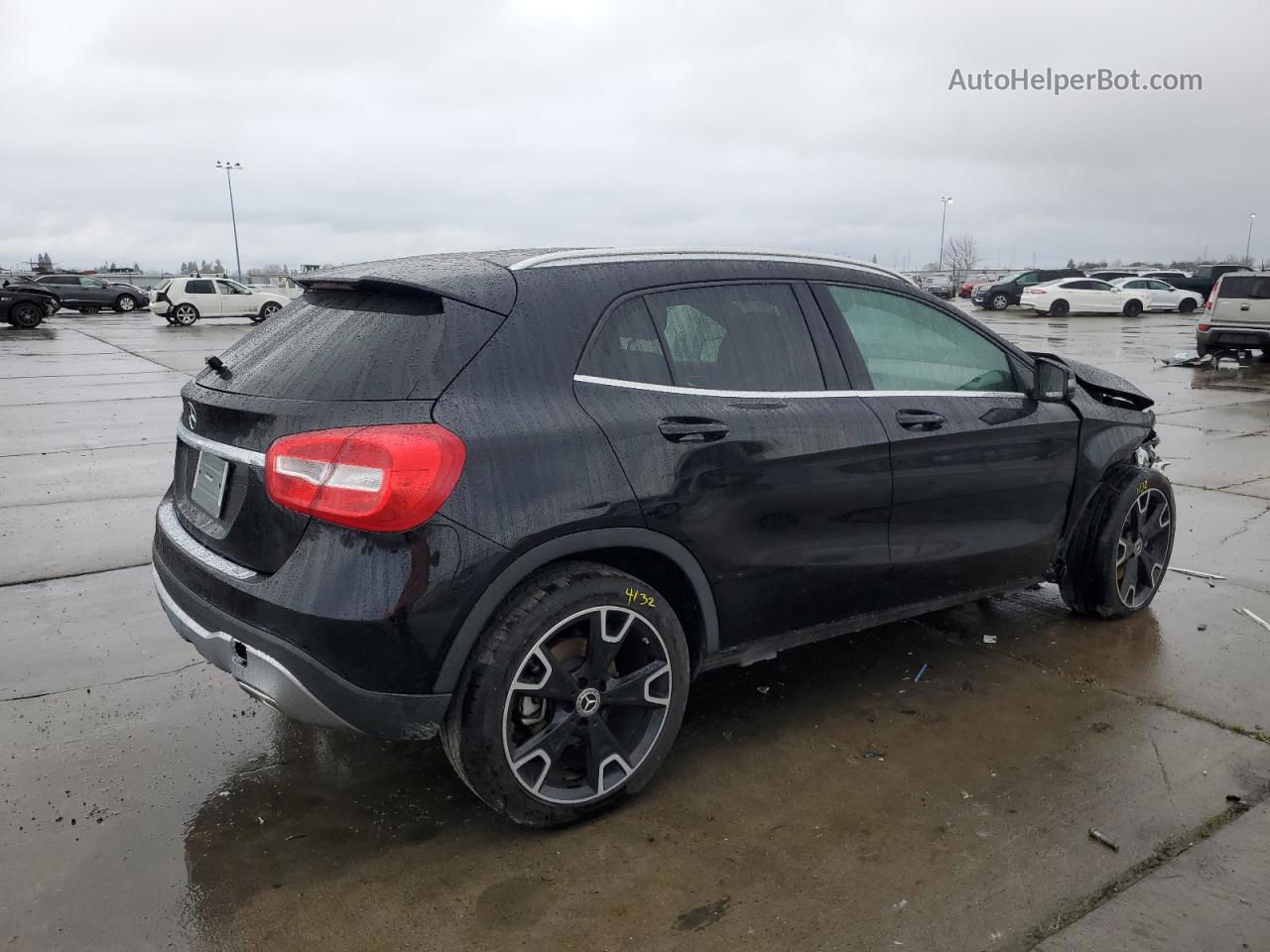 2019 Mercedes-benz Gla 250 Black vin: WDCTG4EB9KU011904