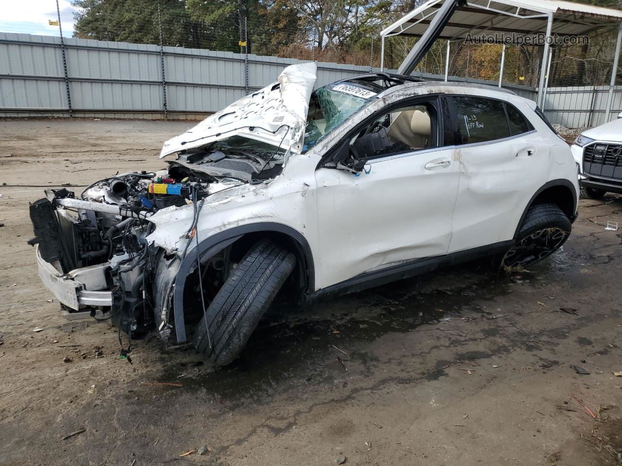 2019 Mercedes-benz Gla 250 White vin: WDCTG4EBXKU001107