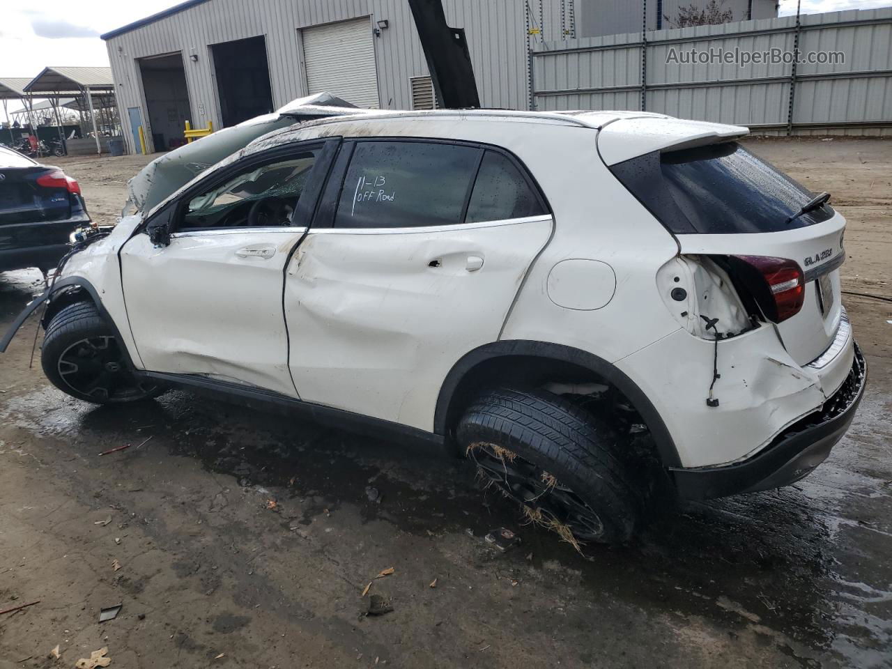 2019 Mercedes-benz Gla 250 White vin: WDCTG4EBXKU001107