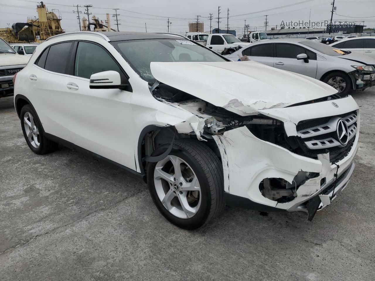 2019 Mercedes-benz Gla 250 White vin: WDCTG4EBXKU009501