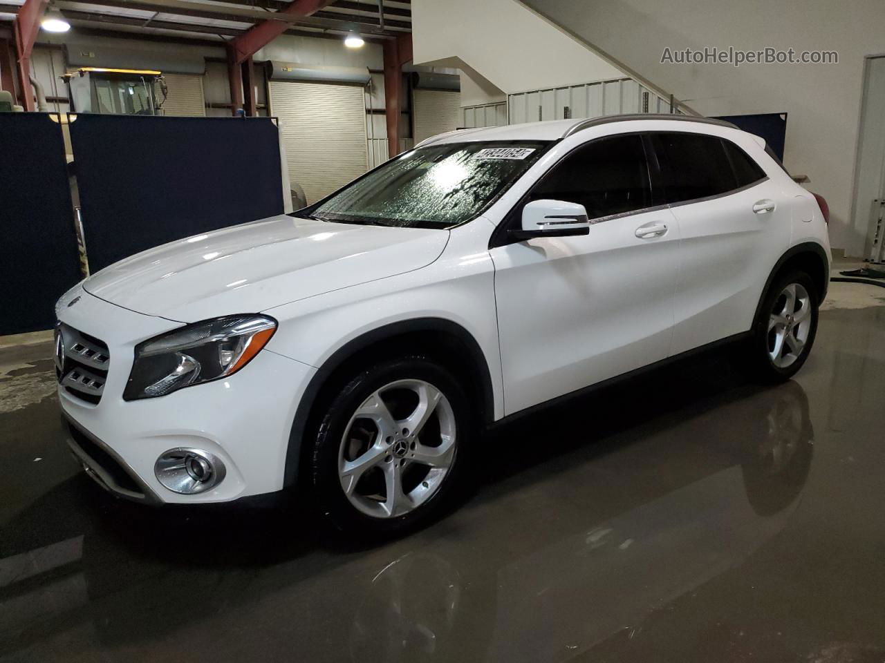 2019 Mercedes-benz Gla 250 Белый vin: WDCTG4EBXKU017078