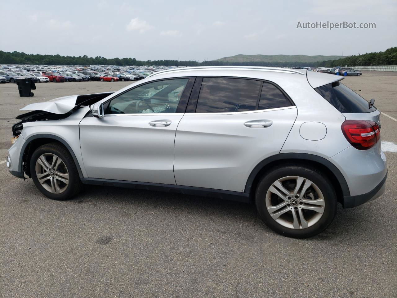 2019 Mercedes-benz Gla 250 4matic Серебряный vin: WDCTG4GB0KU013828