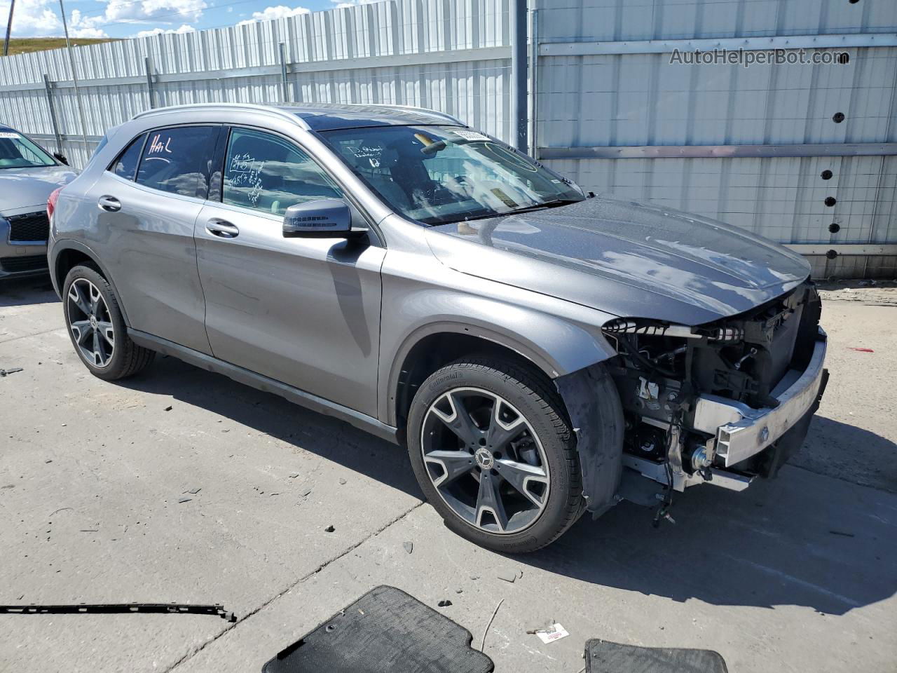 2019 Mercedes-benz Gla 250 4matic Charcoal vin: WDCTG4GB2KJ550329