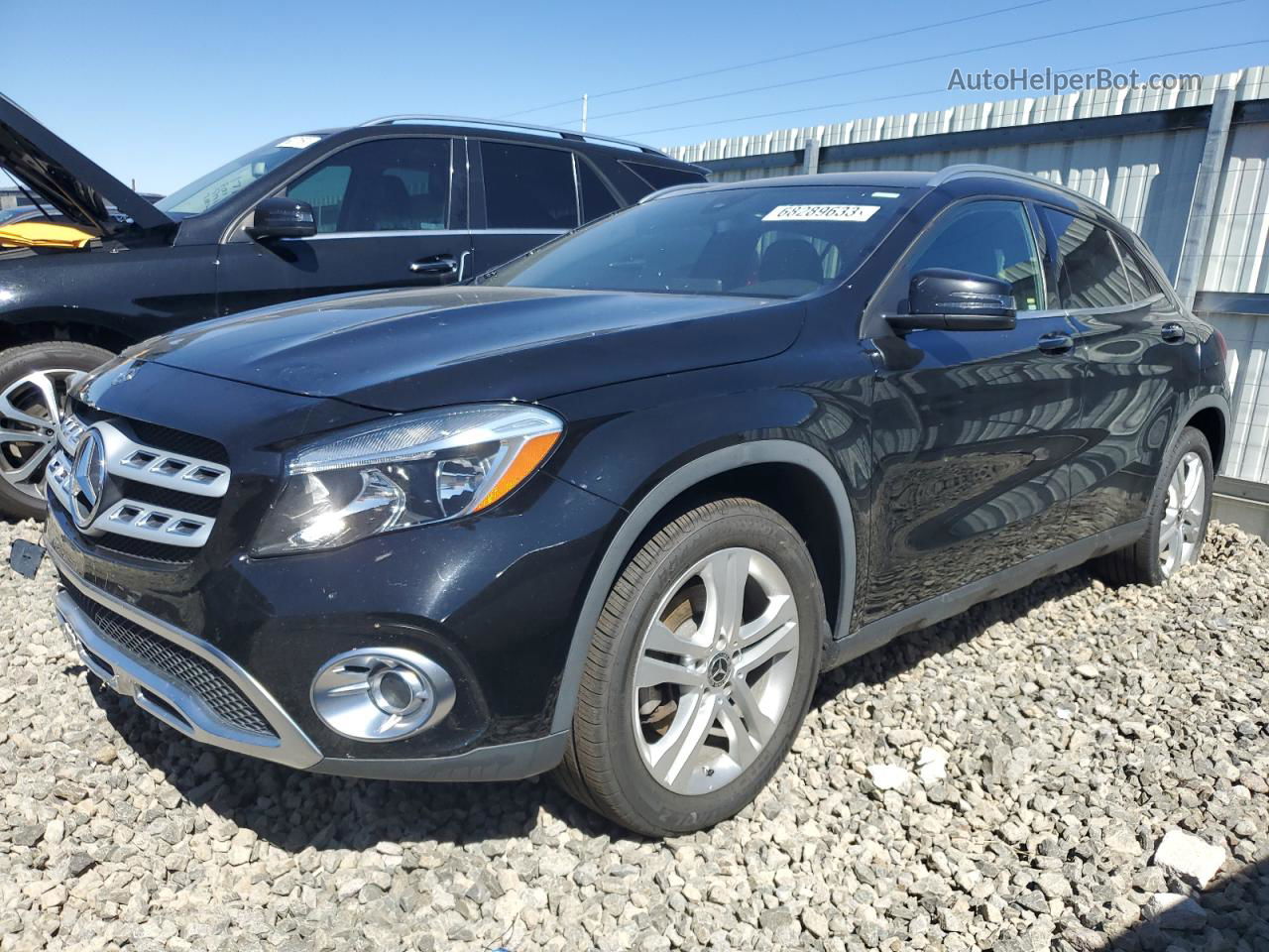 2019 Mercedes-benz Gla 250 4matic Black vin: WDCTG4GB4KU003559