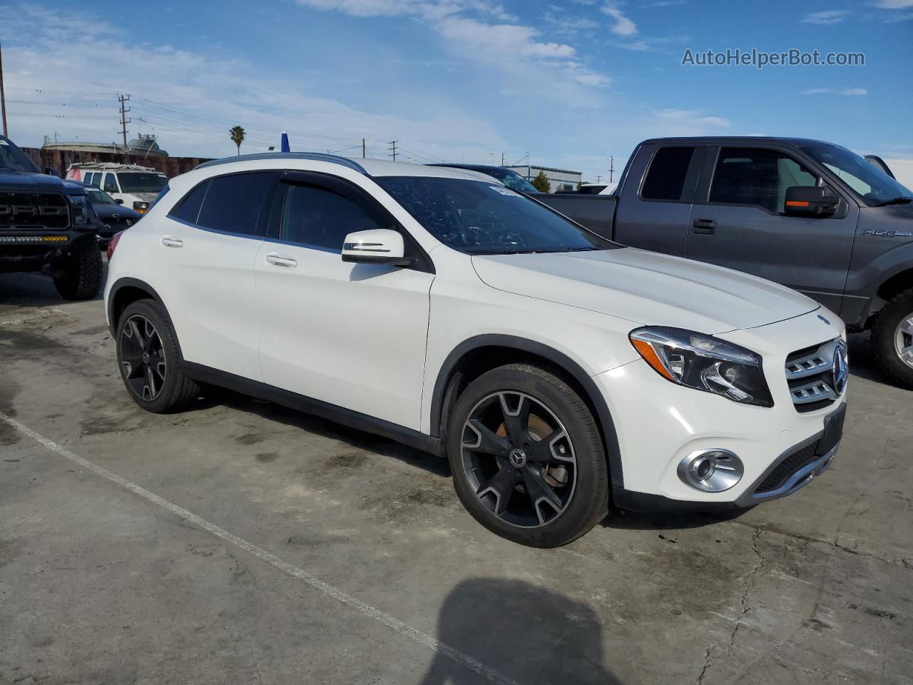 2019 Mercedes-benz Gla 250 4matic White vin: WDCTG4GB5KJ549112