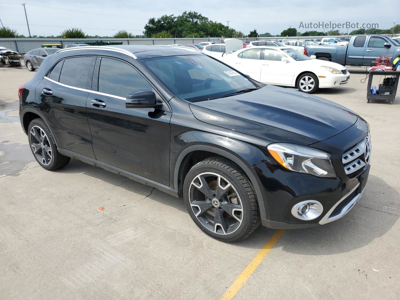 2019 Mercedes-benz Gla 250 4matic Черный vin: WDCTG4GB7KU011381