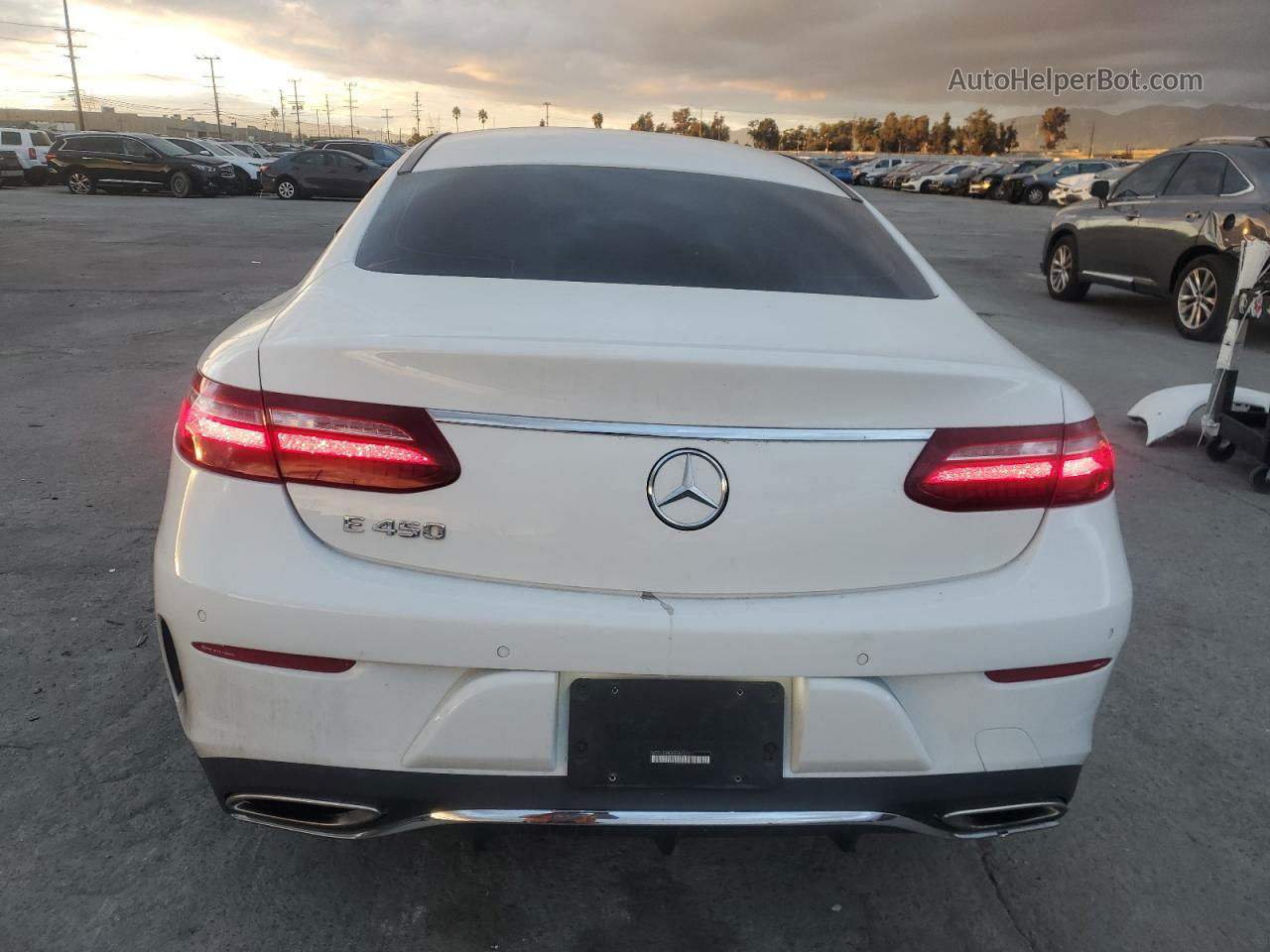 2019 Mercedes-benz E 450 White vin: WDD1J6HB3KF087277