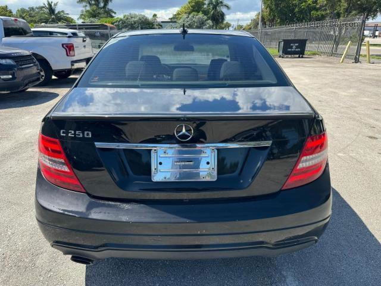 2012 Mercedes-benz C 250 Black vin: WDDGF4HB0CA644127