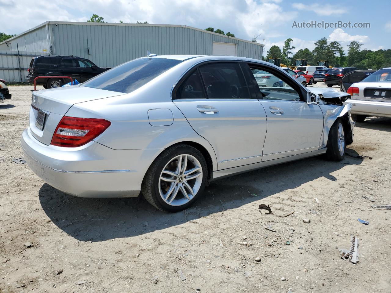 2012 Mercedes-benz C 250 Серебряный vin: WDDGF4HB0CR239564