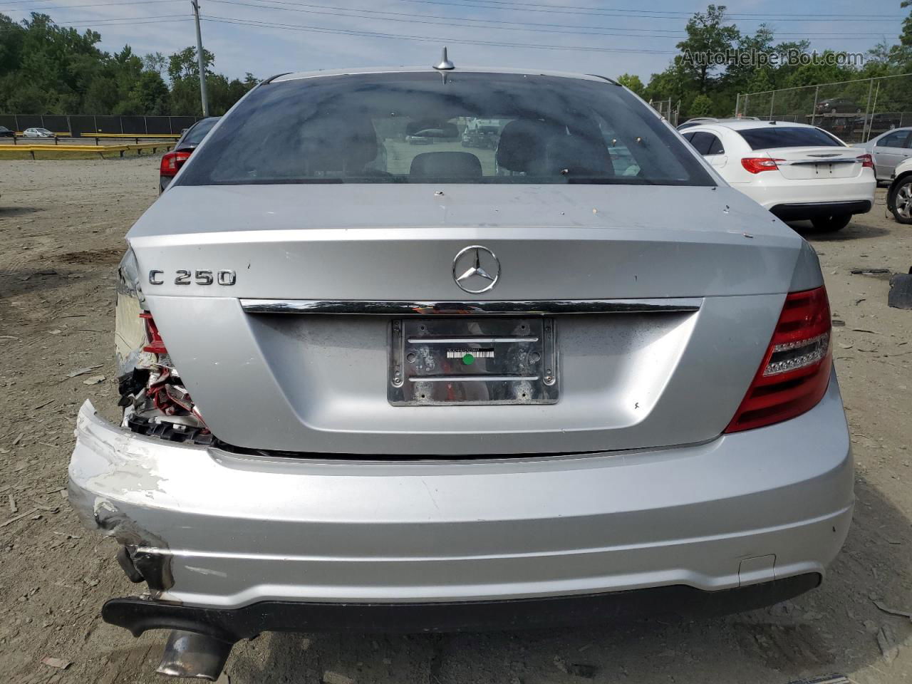 2012 Mercedes-benz C 250 Silver vin: WDDGF4HB1CR200062