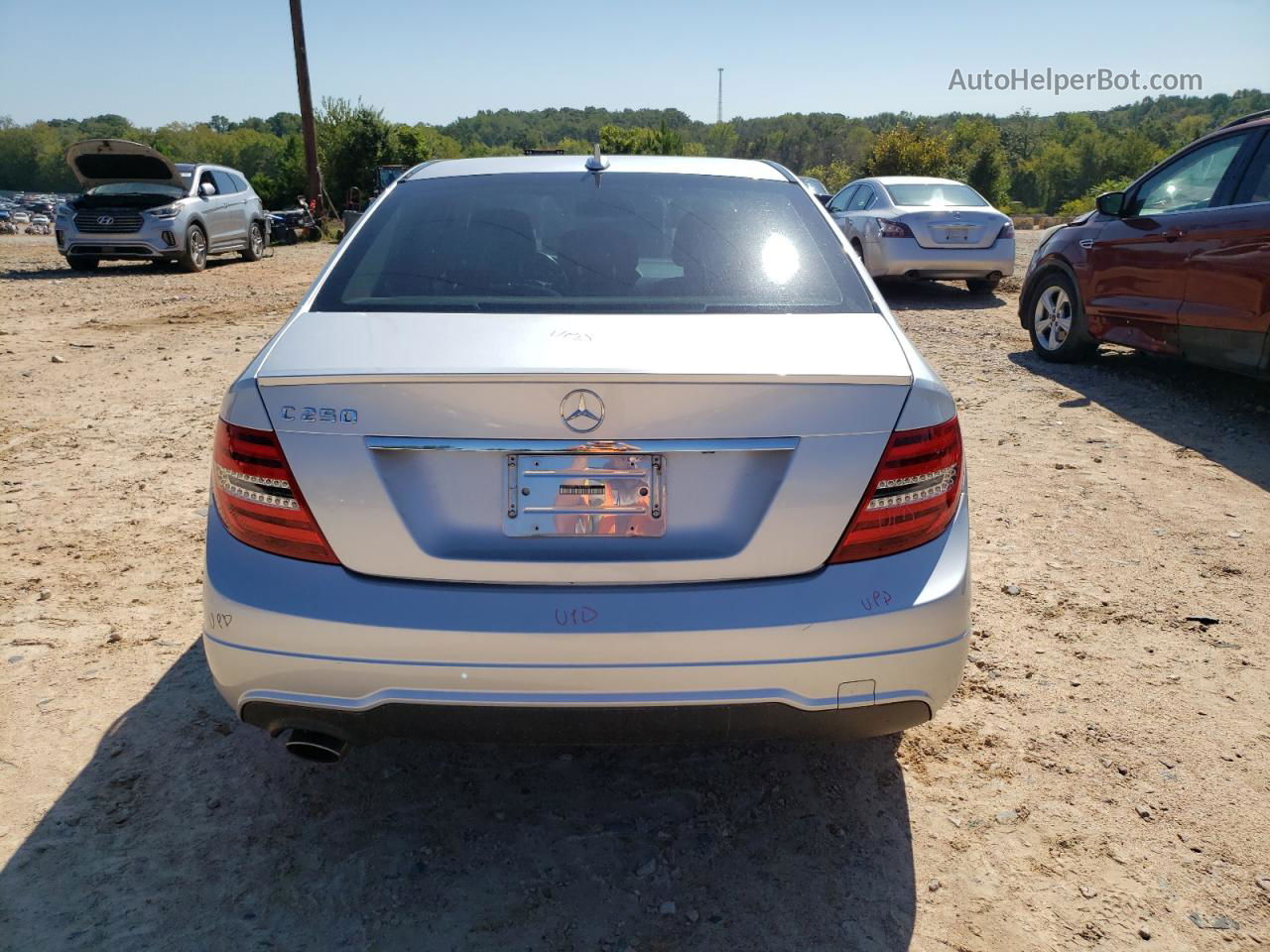 2012 Mercedes-benz C 250 Silver vin: WDDGF4HB1CR218402