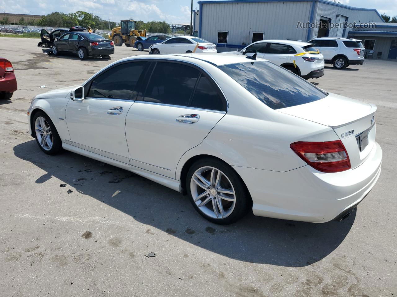 2012 Mercedes-benz C 250 White vin: WDDGF4HB2CA726702