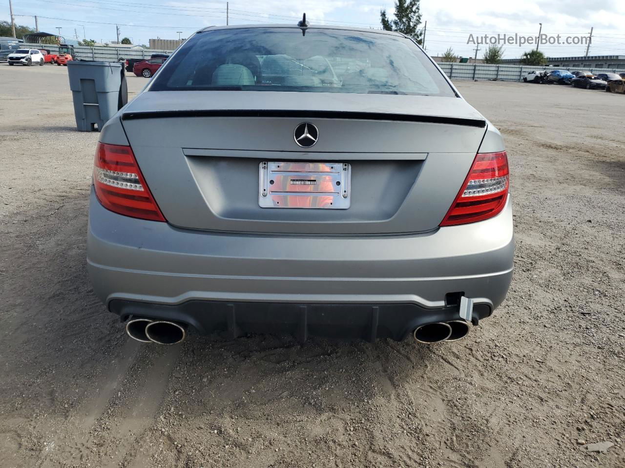 2012 Mercedes-benz C 250 Gray vin: WDDGF4HB3CA612353