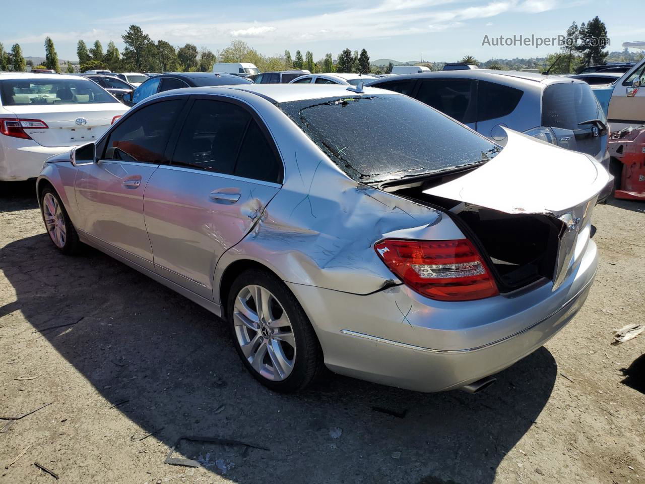 2012 Mercedes-benz C 250 Silver vin: WDDGF4HB3CF850805