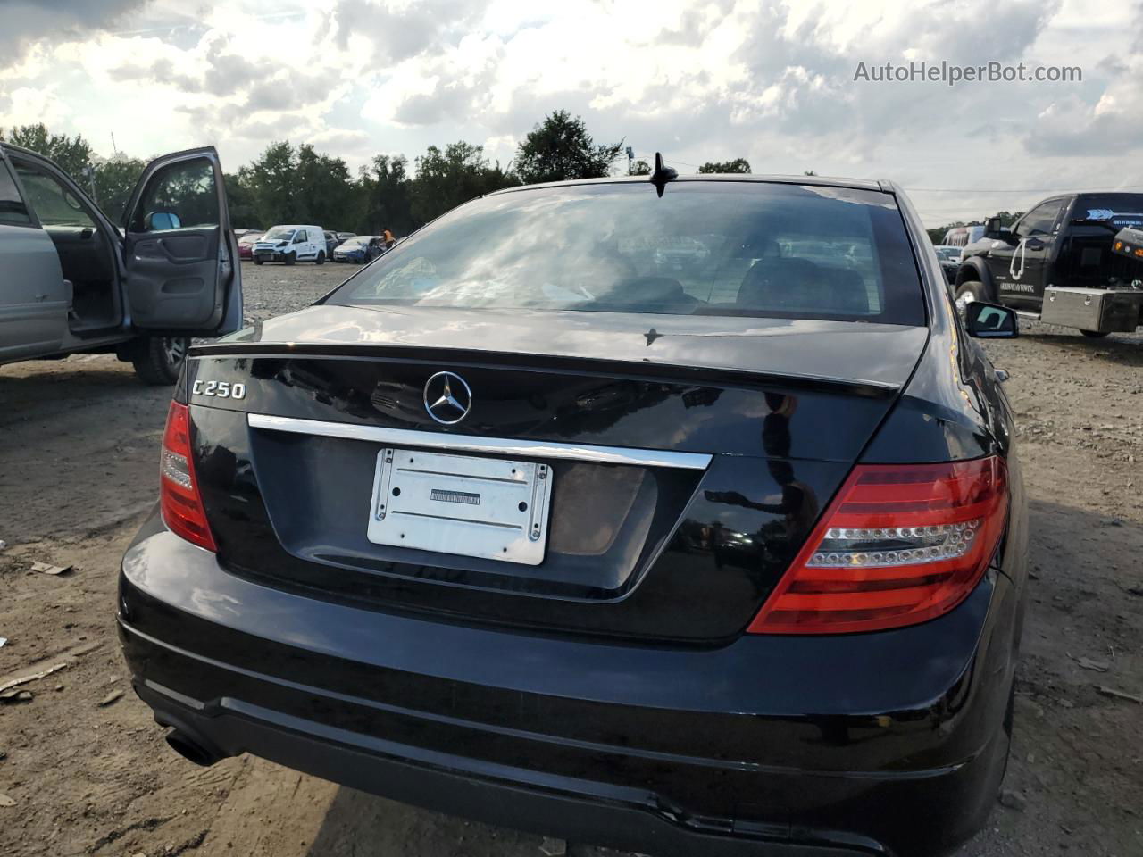 2012 Mercedes-benz C 250 Black vin: WDDGF4HB6CA620253