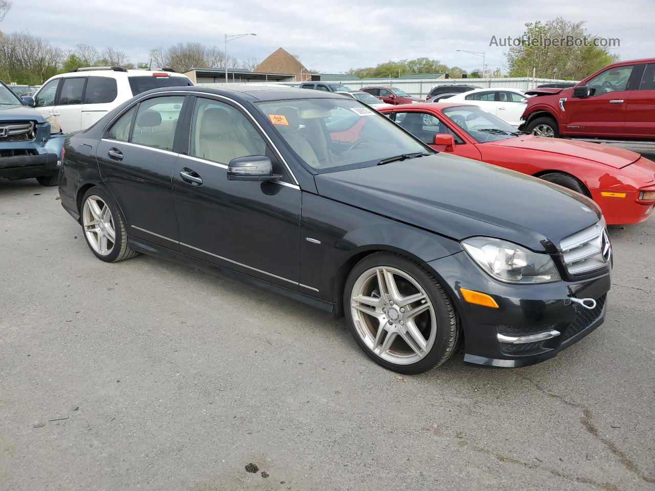 2012 Mercedes-benz C 250 Черный vin: WDDGF4HB7CR222194