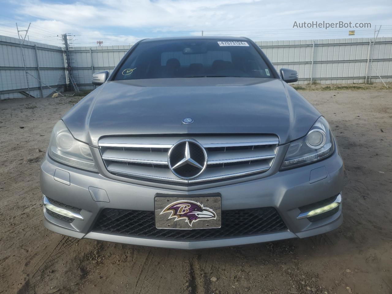 2012 Mercedes-benz C 250 Gray vin: WDDGF4HB8CA614650