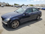 2012 Mercedes-benz C 250 Синий vin: WDDGF4HB8CR209924