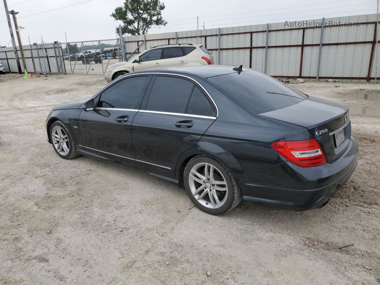 2012 Mercedes-benz C 250 Gray vin: WDDGF4HB8CR220812