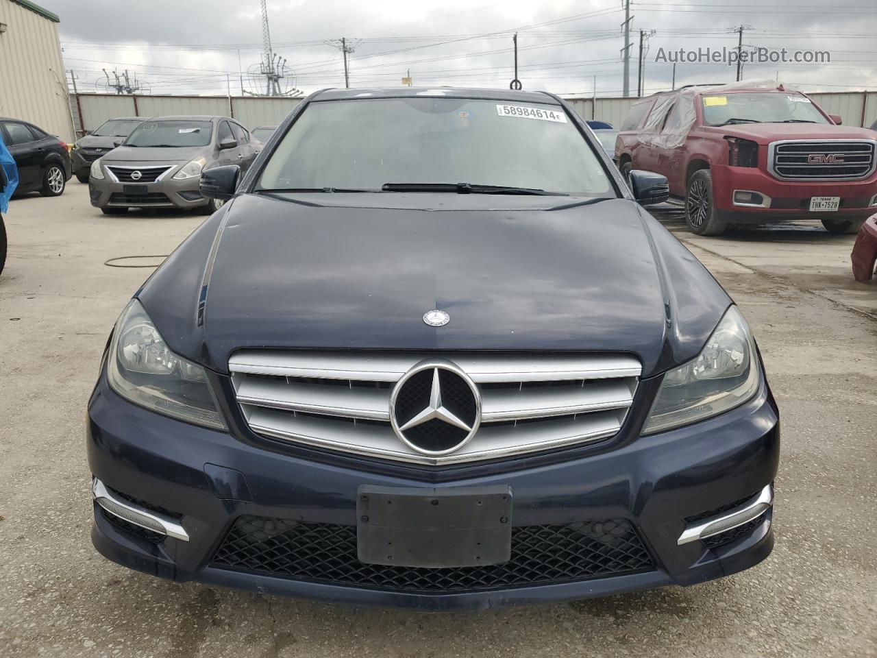 2012 Mercedes-benz C 250 Blue vin: WDDGF4HB9CA599141