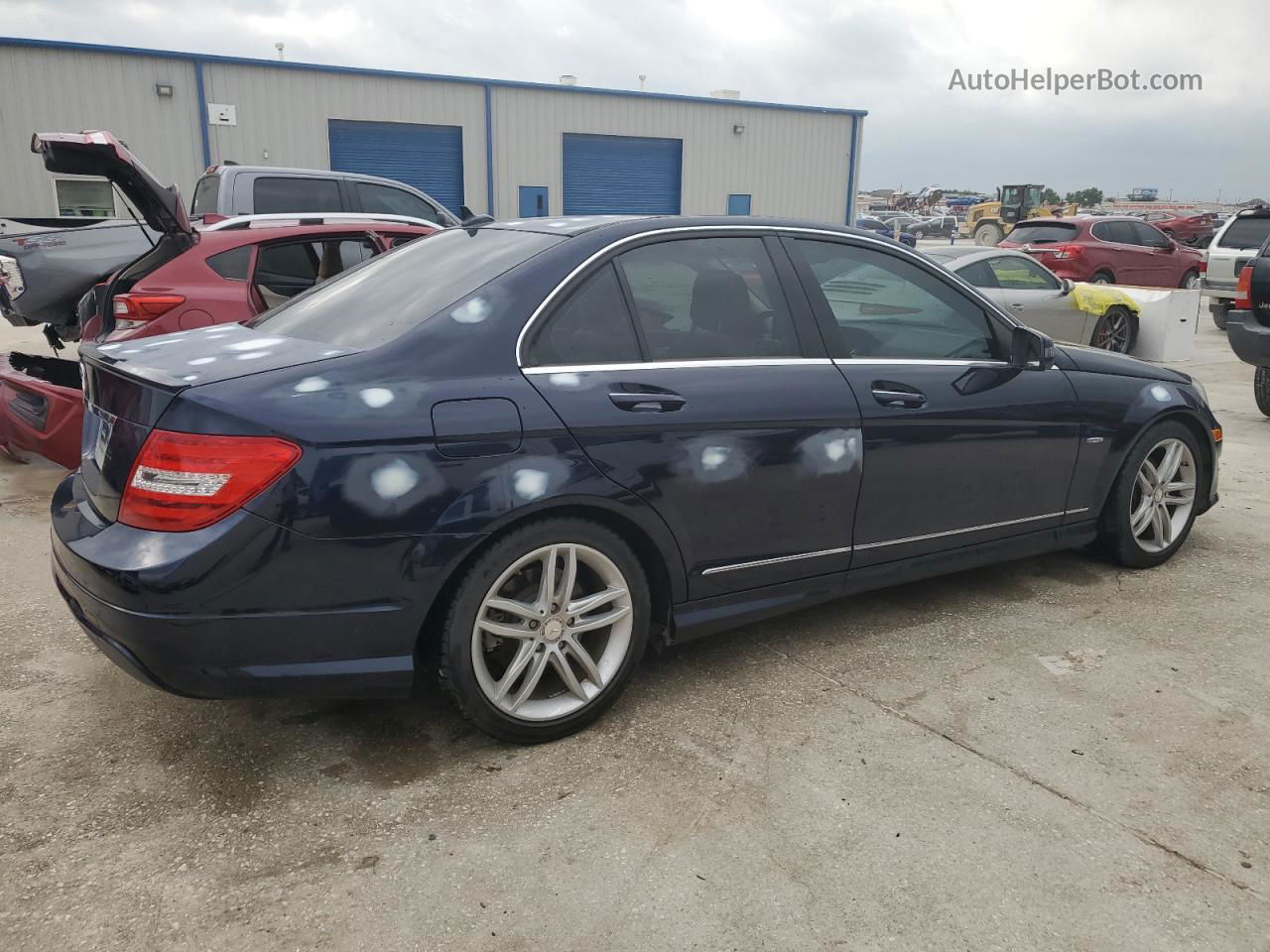 2012 Mercedes-benz C 250 Blue vin: WDDGF4HB9CA599141