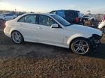 2012 Mercedes-benz C 250 Белый vin: WDDGF4HB9CA615905