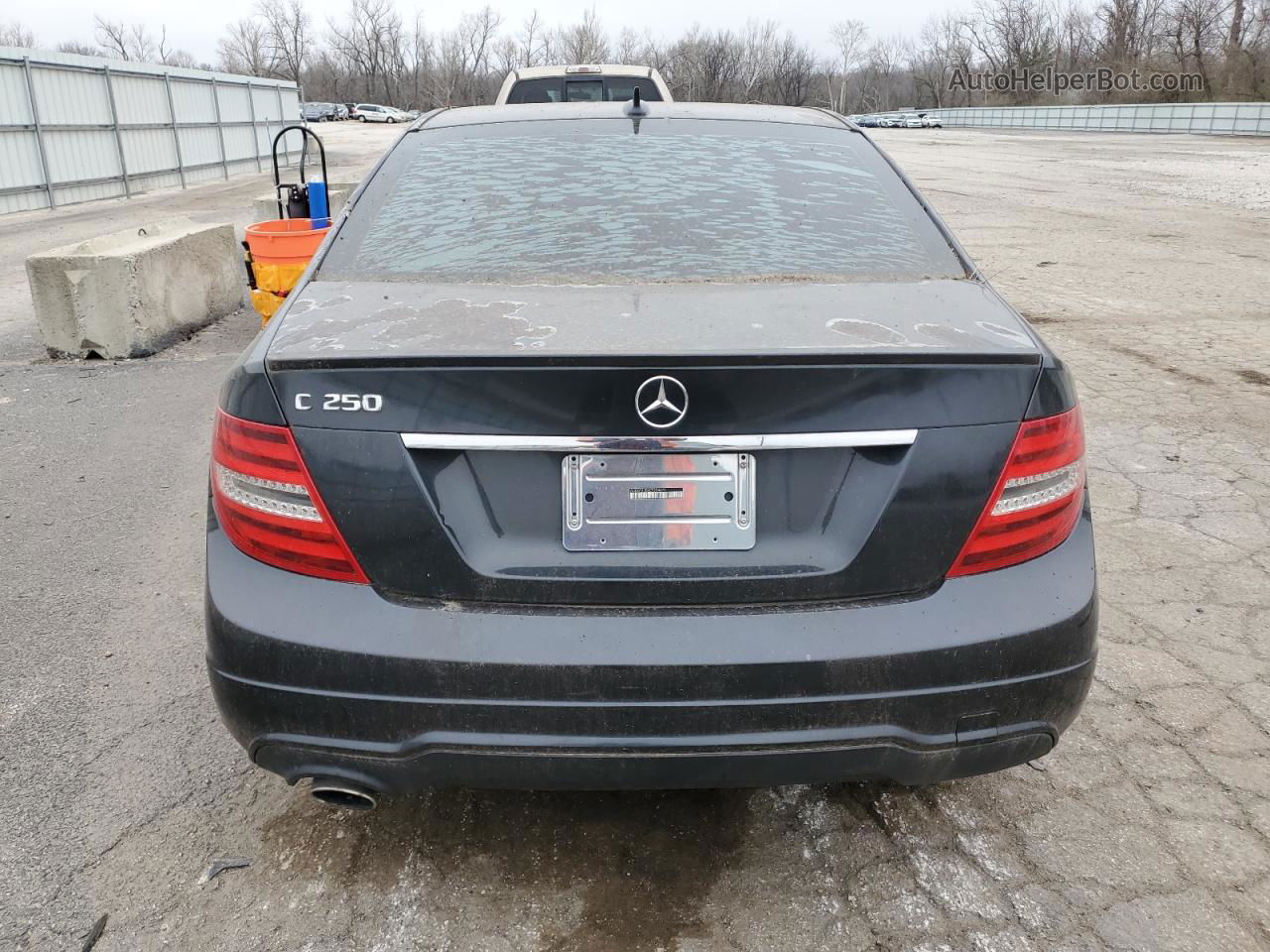 2012 Mercedes-benz C 250 Charcoal vin: WDDGF4HBXCR204479