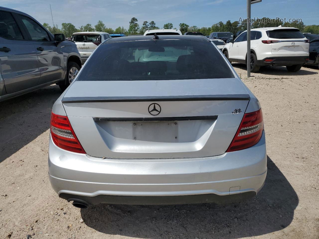 2012 Mercedes-benz C 250 Серебряный vin: WDDGF4HBXCR217037