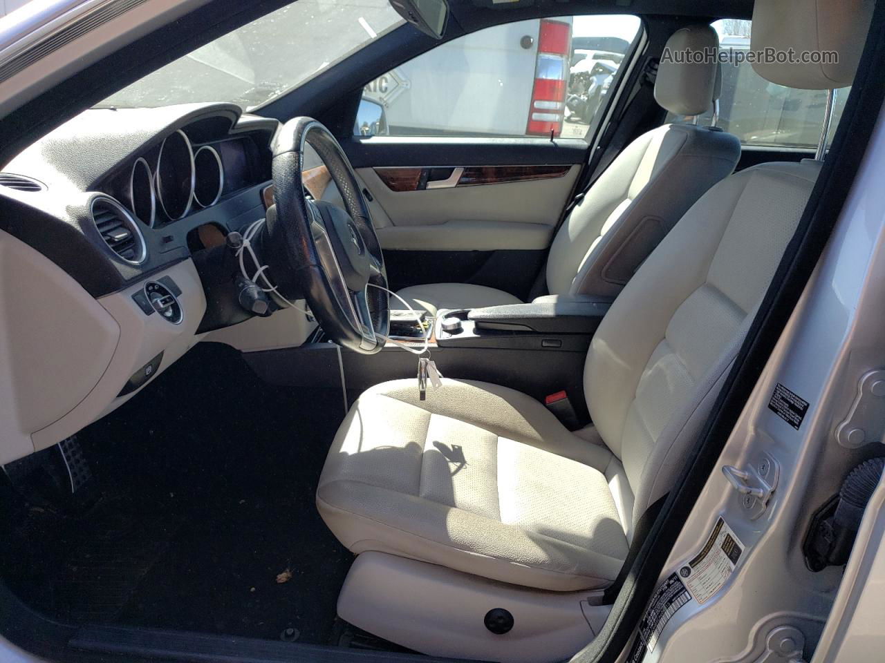 2012 Mercedes-benz C 350 Silver vin: WDDGF5HB9CA604215