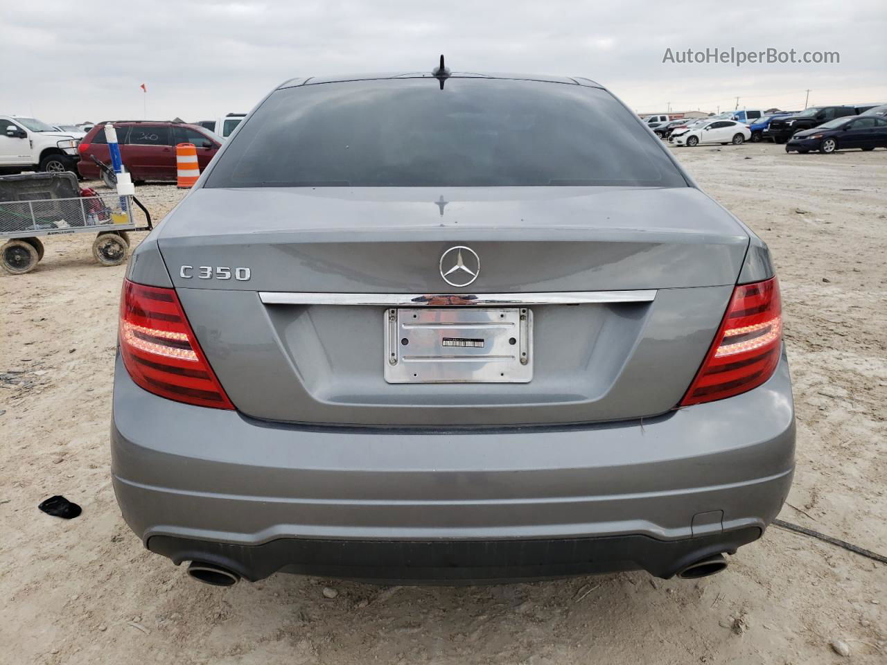 2012 Mercedes-benz C 350 Gray vin: WDDGF5HBXCR210109