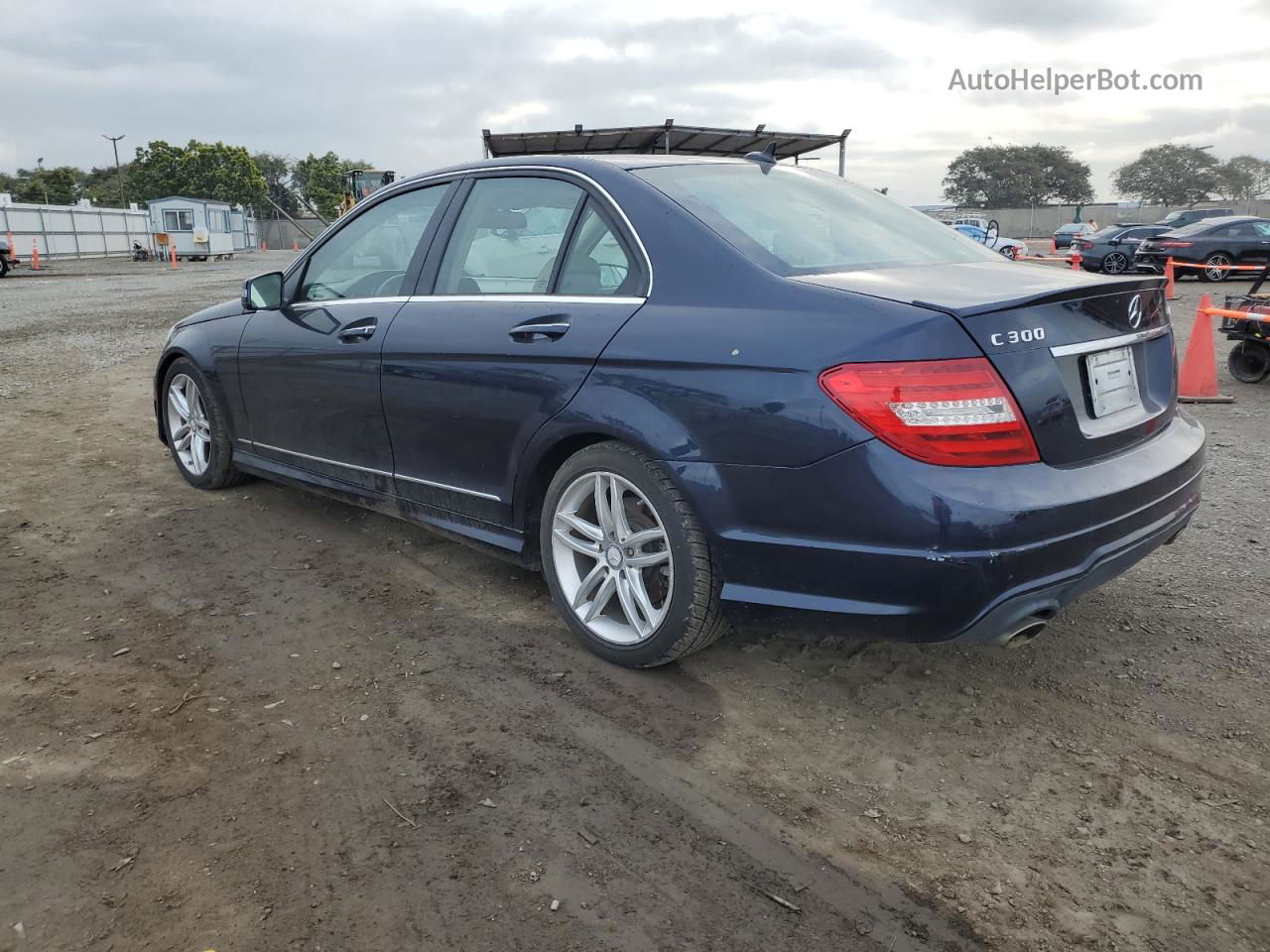 2012 Mercedes-benz C 300 4matic Blue vin: WDDGF8BB0CR222599