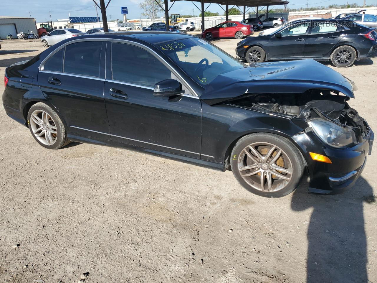 2012 Mercedes-benz C 300 4matic Black vin: WDDGF8BB0CR238530