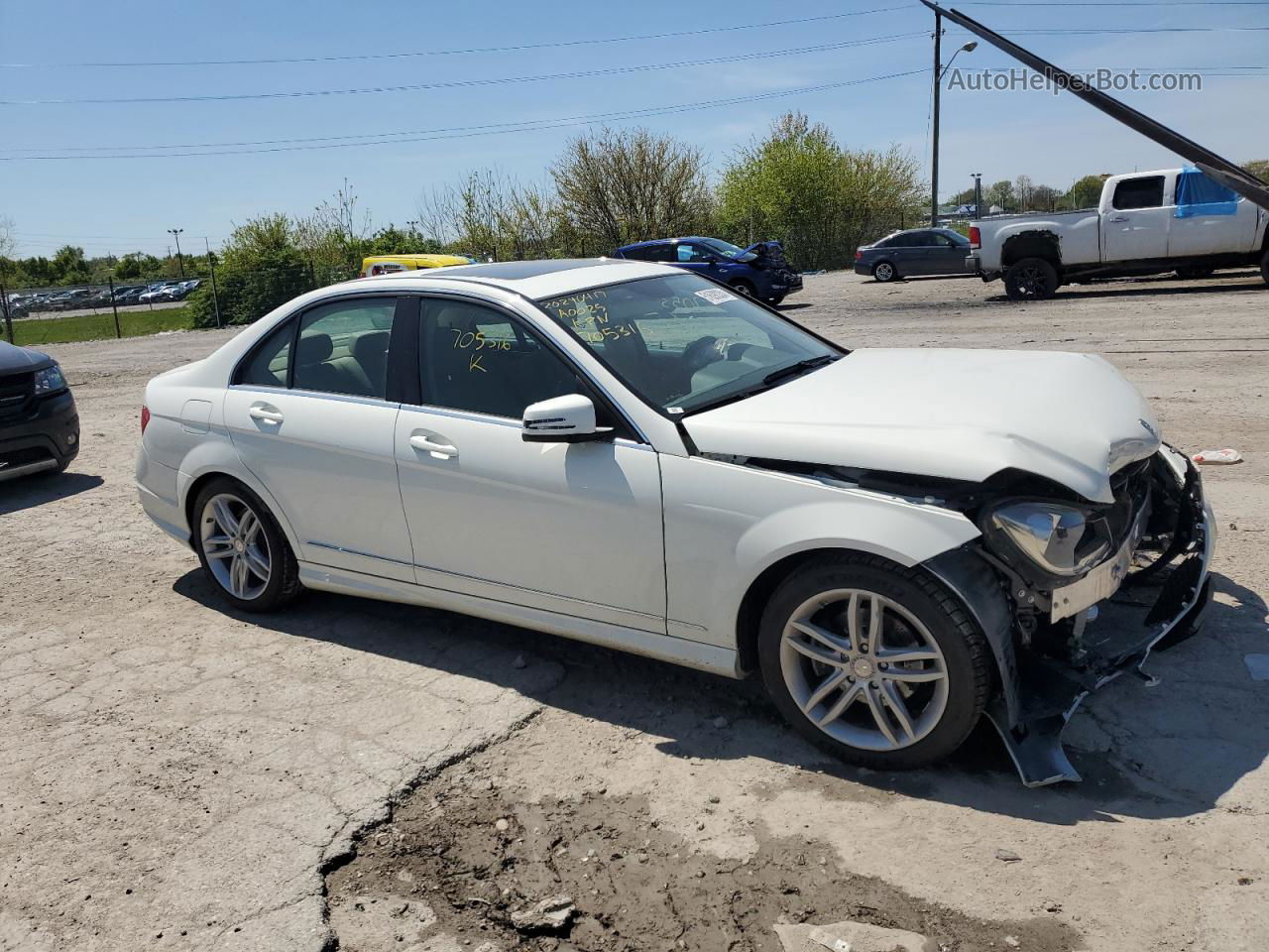 2012 Mercedes-benz C 300 4matic White vin: WDDGF8BB2CA705316