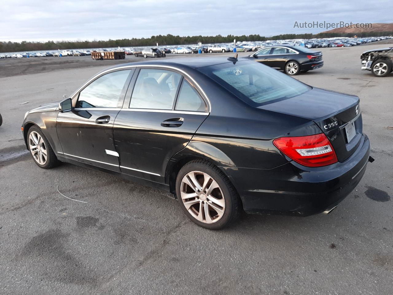 2012 Mercedes-benz C 300 4matic Black vin: WDDGF8BB2CR215038